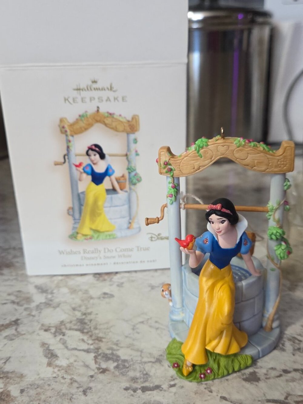Hallmark ornament Disney's Snow White- wishes really do come true- in box